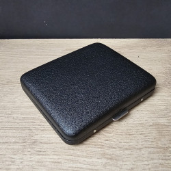 Zigaretten Etui schwarz